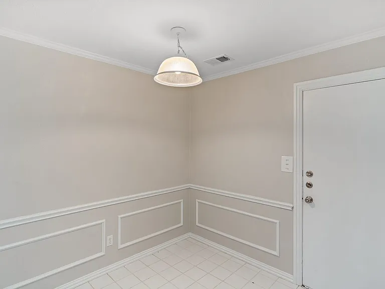 Breakfast nook