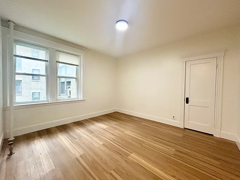1450B Commonwealth Ave — Photo 3