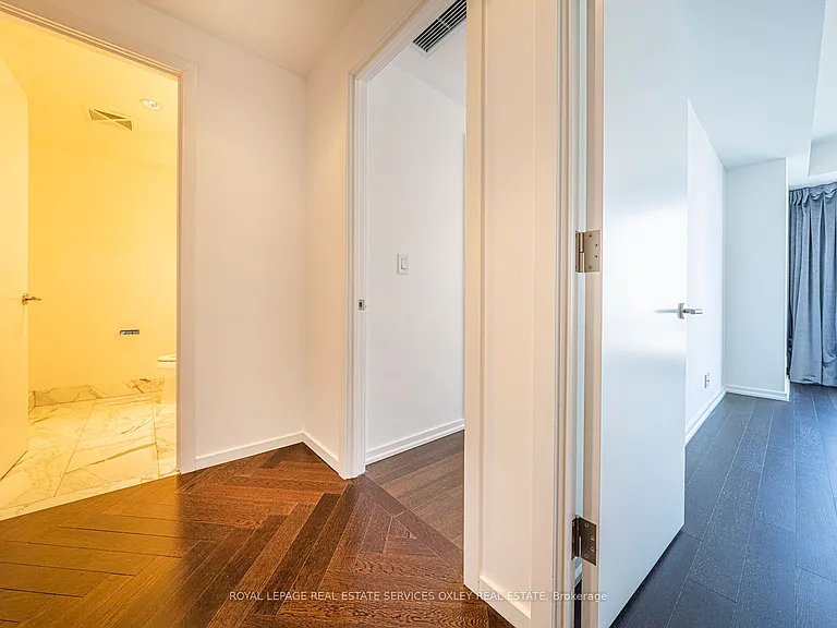 180 University Ave #4708 — Photo 19