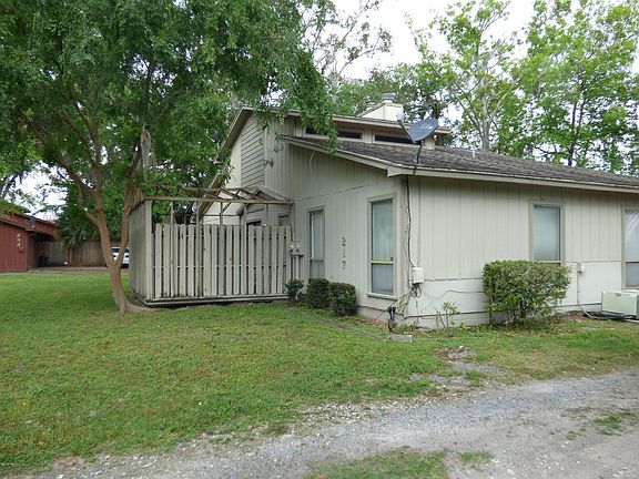 3rd image of 217 Loring Court