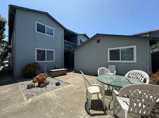 107 Clarendon Rd APT 1, Pacifica, CA 94044