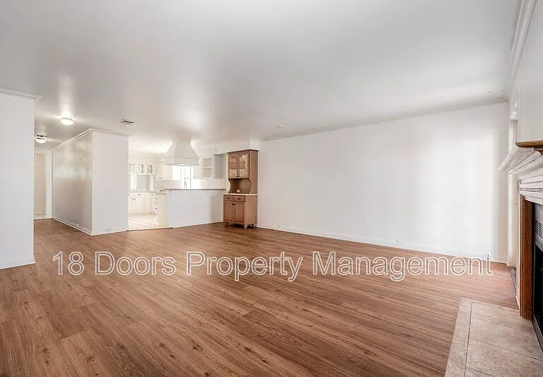 238 F Ave — Photo 14