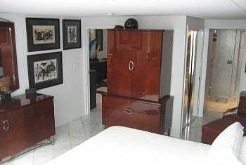 2nd image of 2500 Kalakaua Ave APT 301