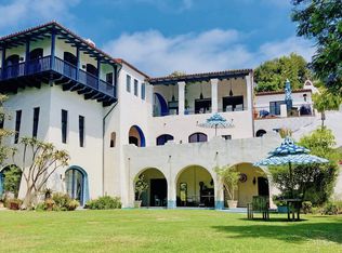 242 Mabery Rd, Santa Monica, CA 90402