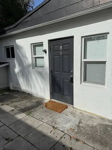 1960 SW 41st Ave #6A Photo 1 1960 SW 41st Ave #6A Photo 1
