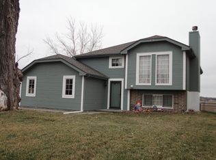 8405 Read St, Omaha, NE 68122