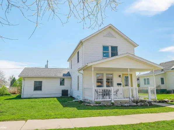 2724 Avenue M, Fort Madison, IA 52627