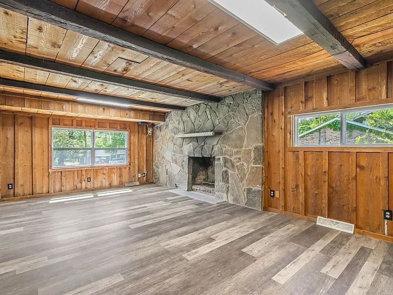 5700 Ridgefield Rd — Photo 10