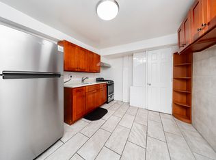 26-61 30th St #1B, Astoria, NY 11102