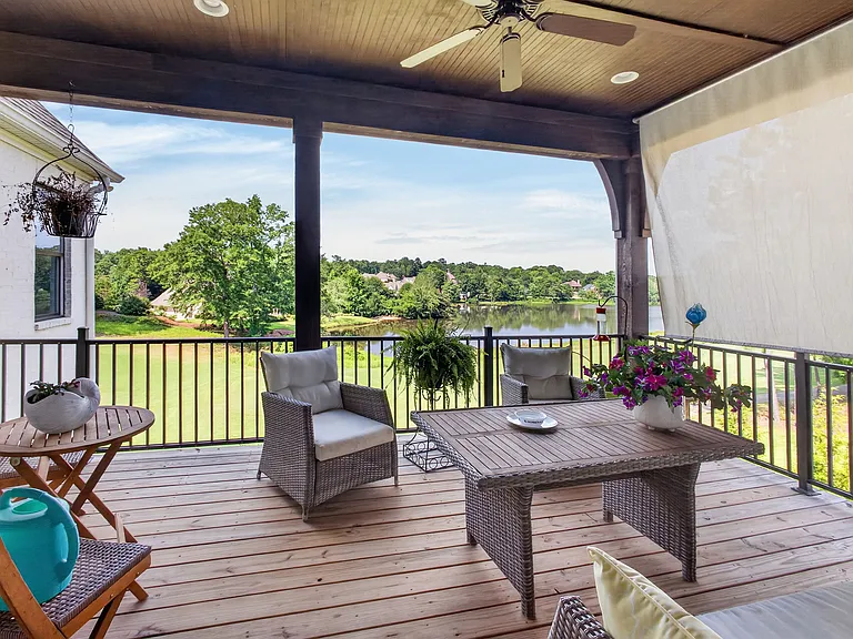 1467 Ping Ct — Photo 25