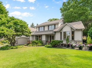 1240 Bucher Ave, Shoreview, MN 55126