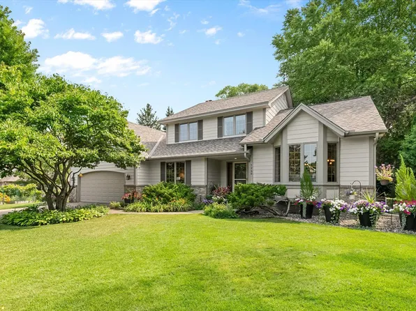 1240 Bucher Ave, Shoreview, MN 55126
