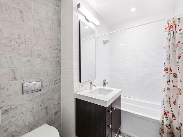 416 West 52nd Street 611 image 5 of 5