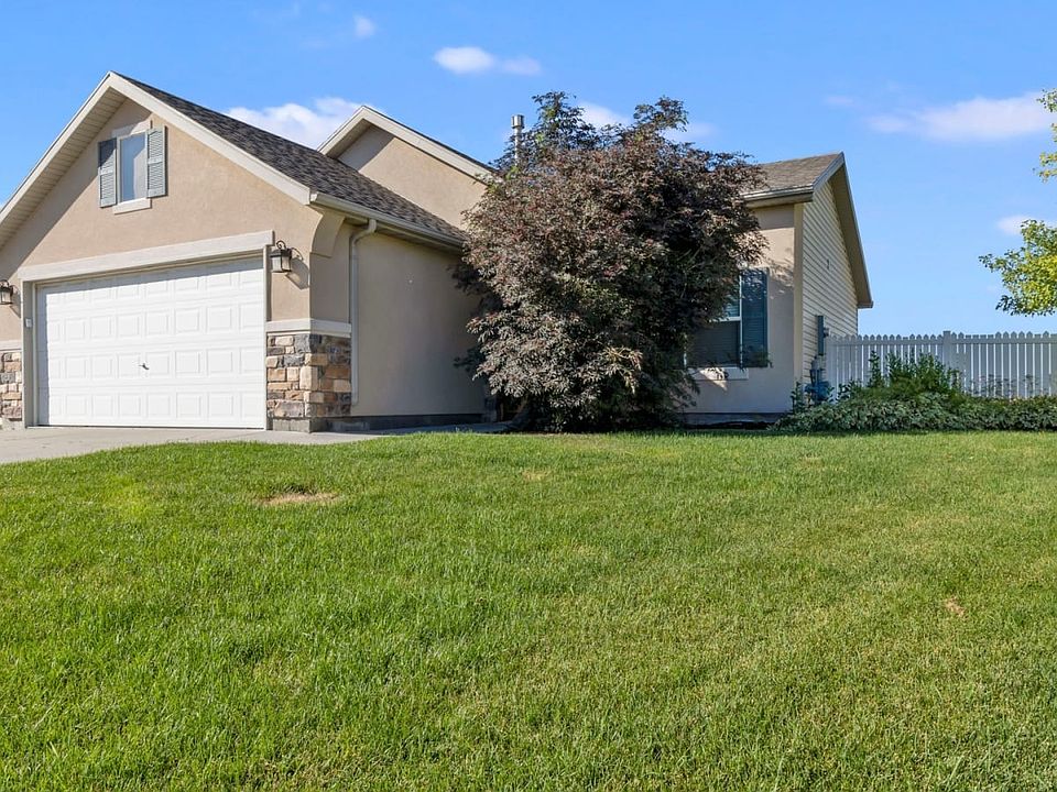1st image of 5409 N Heather Way
