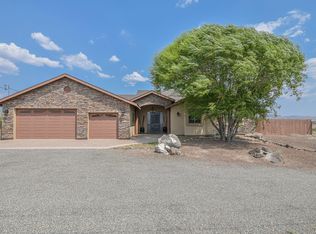 22305 N Malapai Ridge Rd, Paulden, AZ 86334