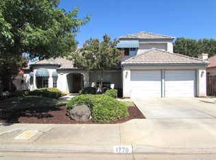 1770 E Omaha Ave, Fresno, CA