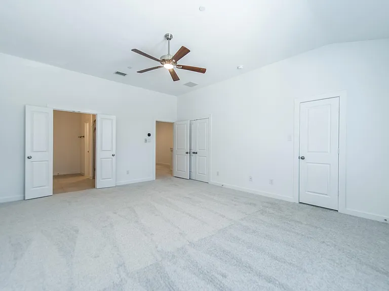 1540 Navasota Trl — Photo 16