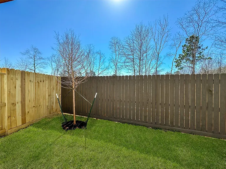 2710 Discovery Trails Ct — Photo 36