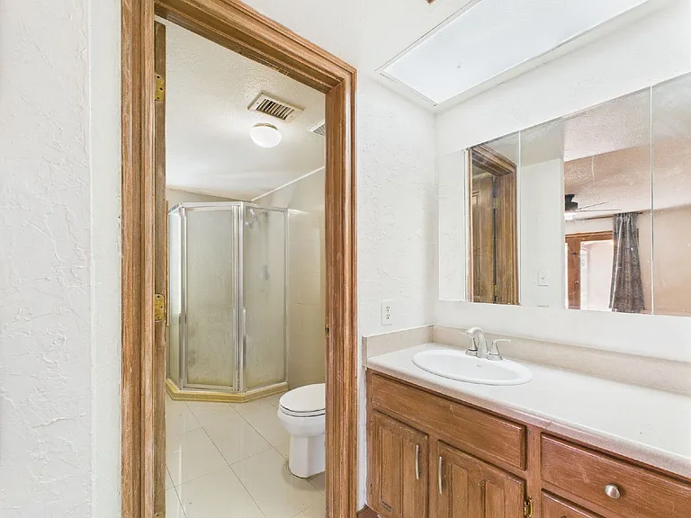 4533 W Brown St — Photo 15