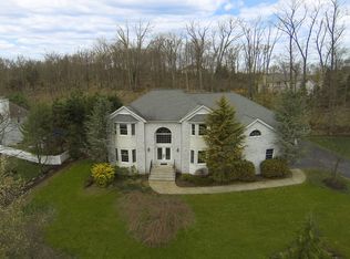 62 Finch Rd, Ringwood, NJ 07456