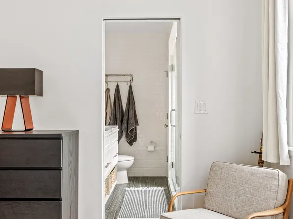 1890 Adam Clayton Powell Boulevard image 6 of 13