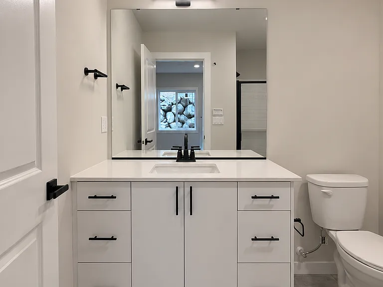 Bathroom attached to Flexroom