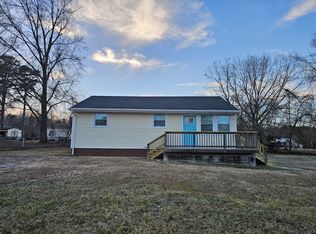 4106 Chestnut Dr, North Dinwiddie, VA 23803