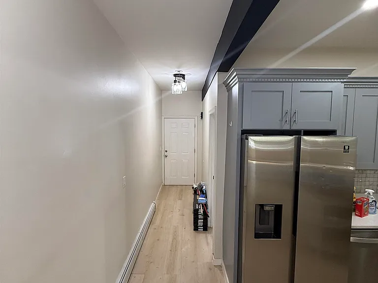 89 Oak St #1 — Photo 9