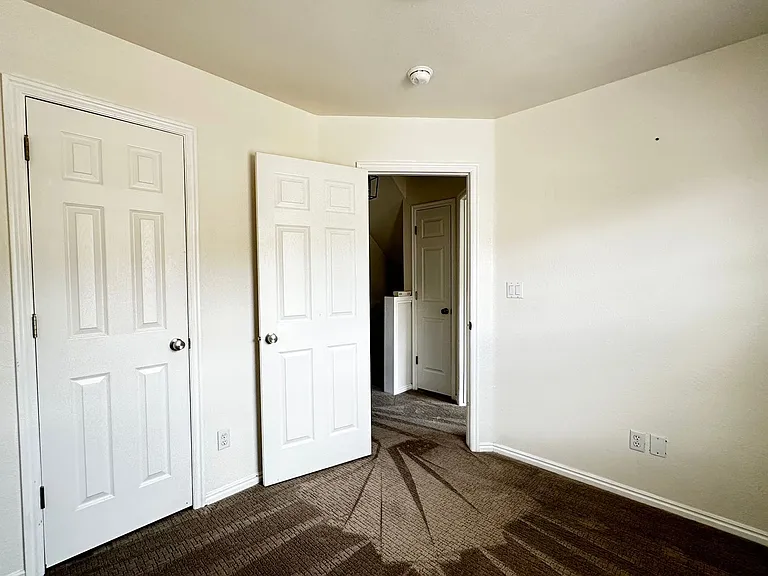 973 E Senior Band Rd — Photo 21