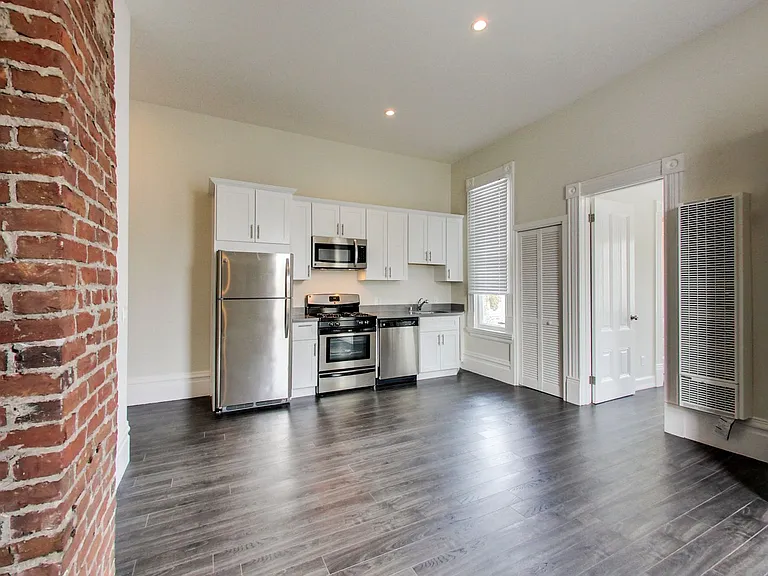 692B Haight St — Photo 1