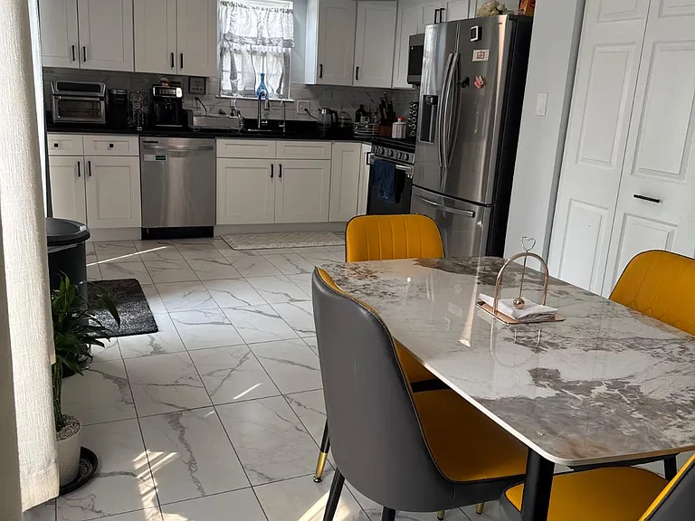 12 Peachton Ln — Photo 9