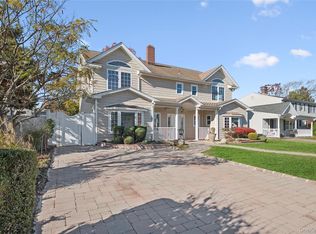 244 water Lane S, Wantagh, NY 11793