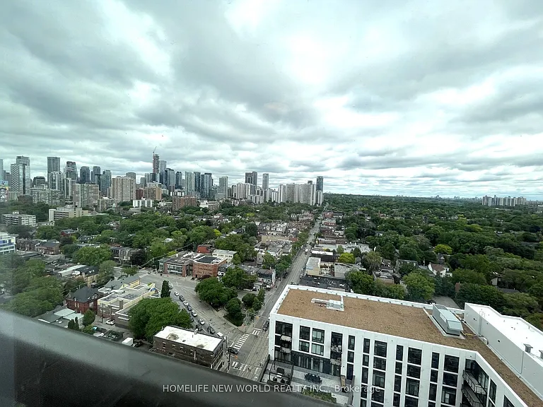 10 Oak St #2109 — Photo 5