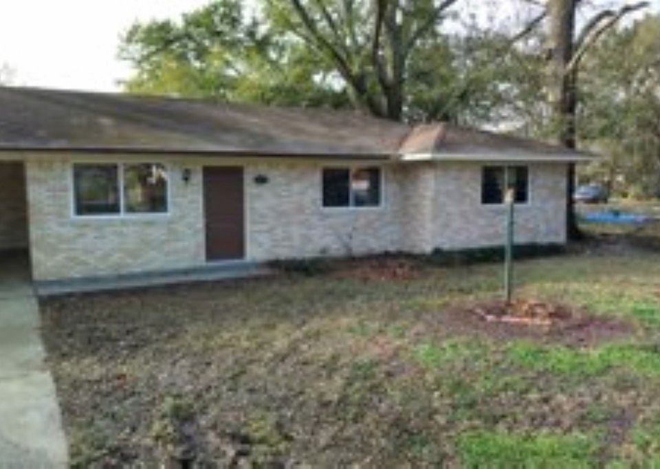 1st image of 3644 Byron St