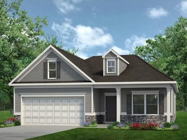 8820 Meadowvale Ct, Ooltewah, TN 37363