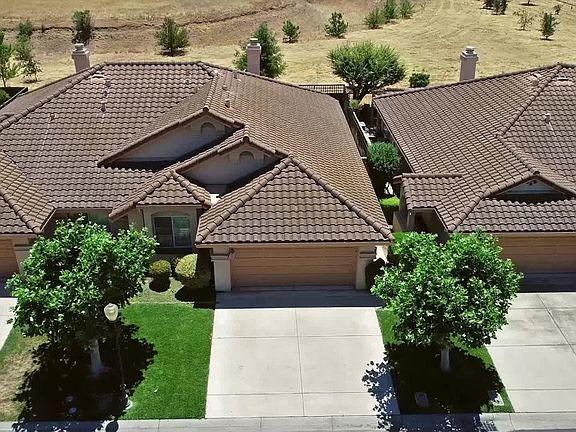 3rd image of 1784 Pinecone Ct