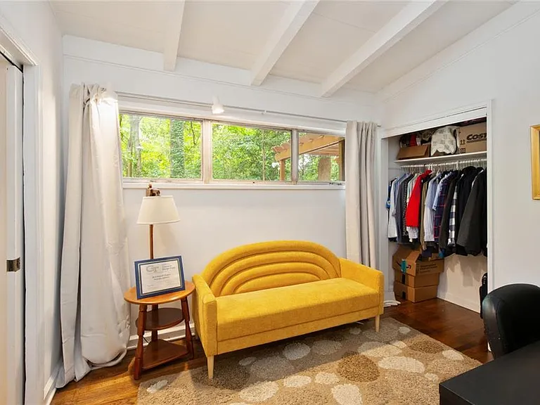 2700 Brook Park Way — Photo 36
