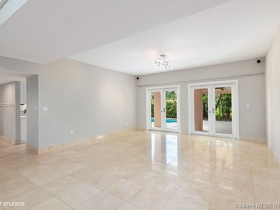3rd image of 14480 SW 75th Ave