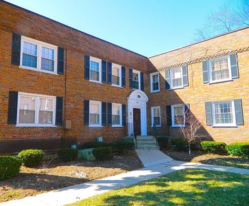 531 Glenmoor Rd APT 2D, East Lansing, MI, 48823