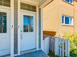 2237 14th St SW #1B-1BA, Calgary, AB T2T3T4