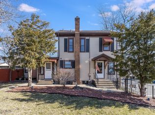 204 E Illinois Ave, Aurora, IL 60505