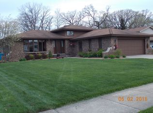 506 Heather Ln, Dyer, IN 46311