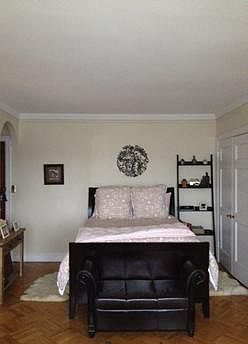 Different setups possible for bed, couch, TV, etc. Big closet to the right.