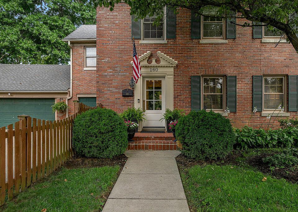 1st image of 160 Romany Rd