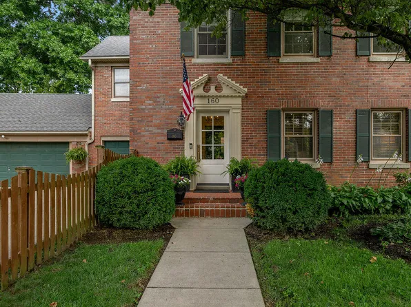 160 Romany Rd, Lexington, KY 40502