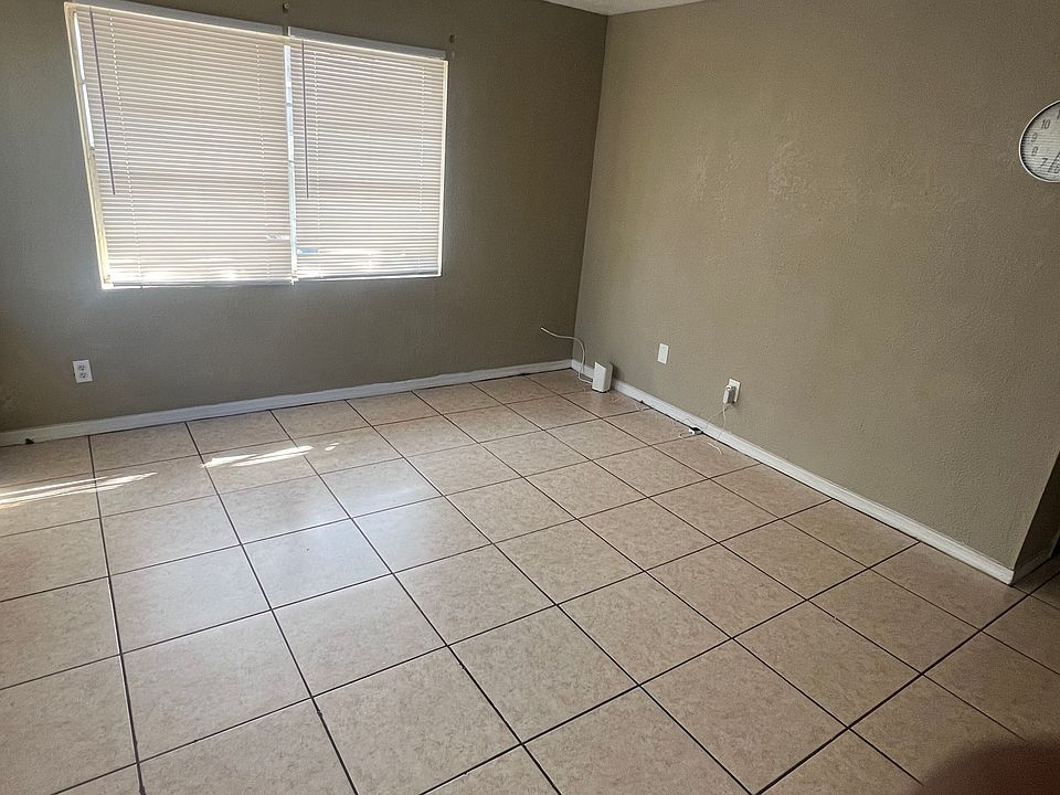 2nd image of 413 F St #1A