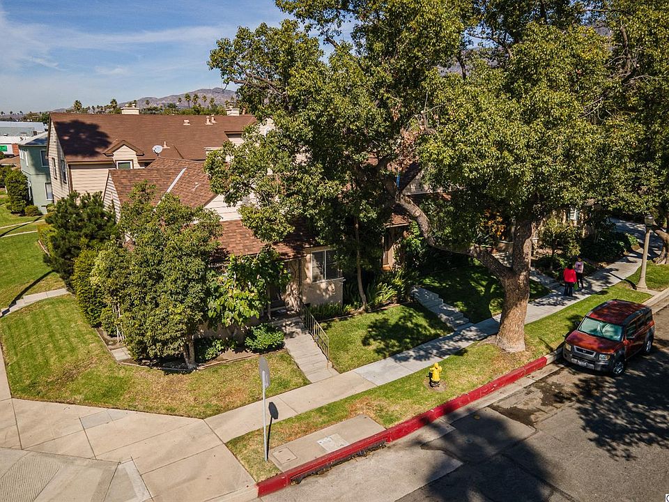 1st image of 1029 W Glenoaks Blvd