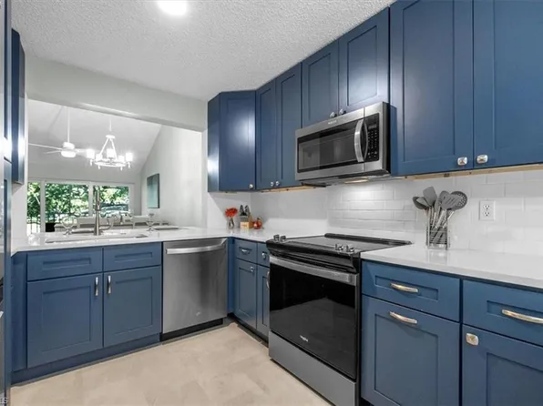 280 Timber Lake CIR #H201, NAPLES, FL 34104