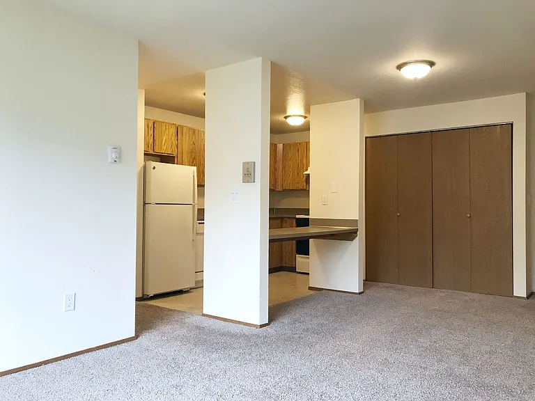 The Shannon Apartments — Photo 17