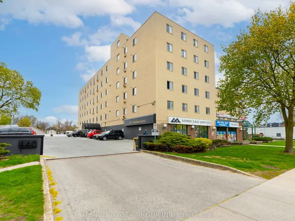 440 Central Ave #303, London, ON N6B 2E5